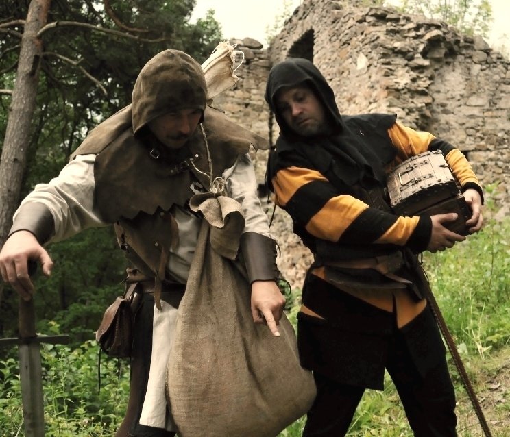 Zakletý hrad Louzek